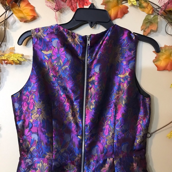Purple Floral Metallic Fit & Flare Dress Sz L - Picture 5 of 6